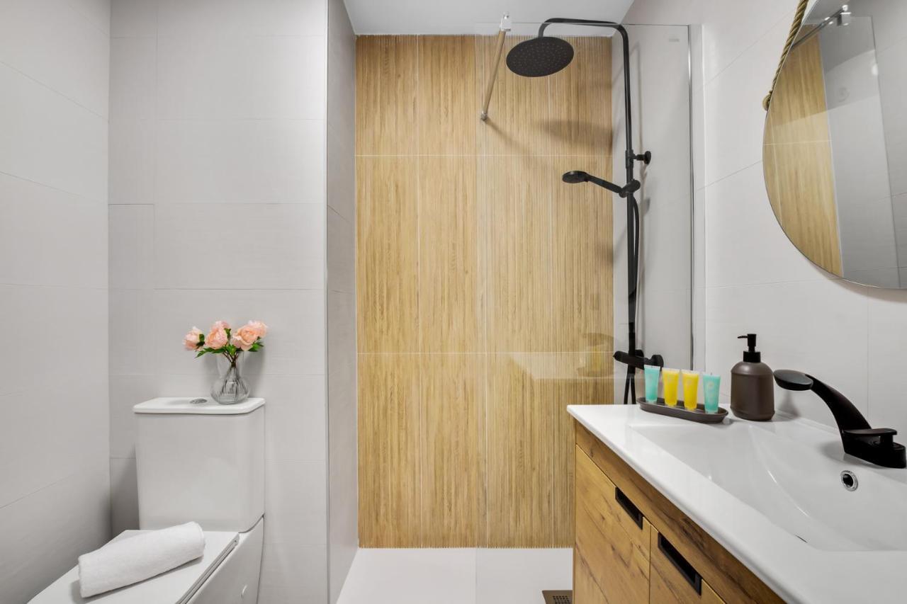 דירות מאלגה Bohemian Loft מראה חיצוני תמונה