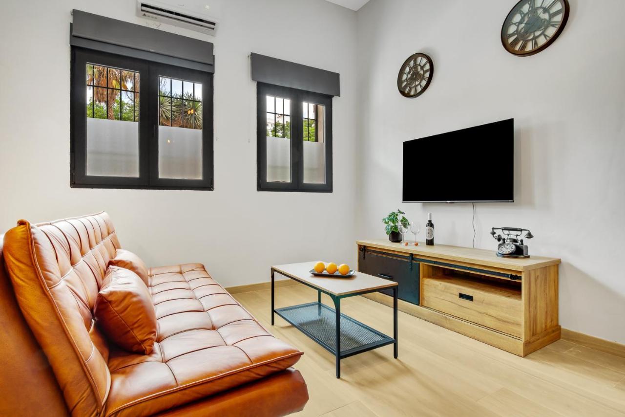 דירות מאלגה Bohemian Loft מראה חיצוני תמונה